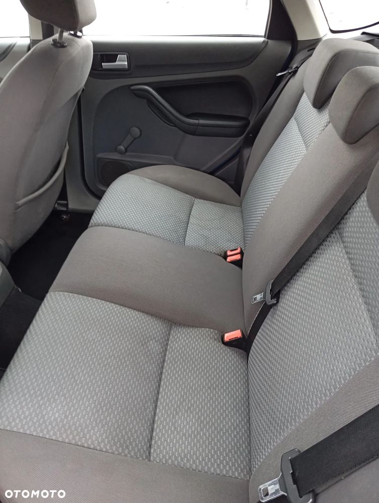 Ford Focus - 6
