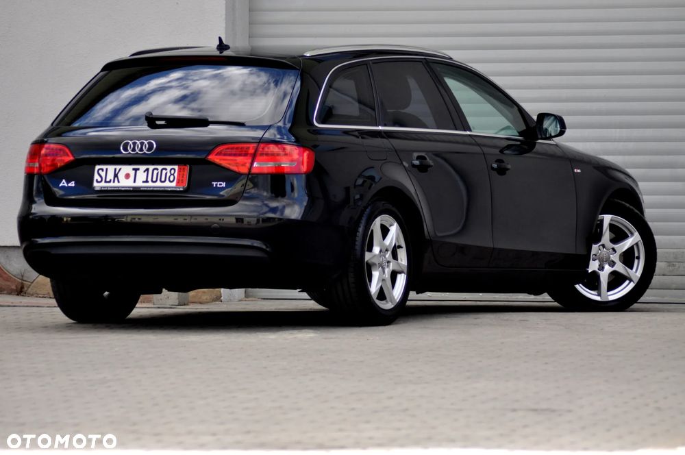 Audi A4 Avant 2.0 TDI - 9