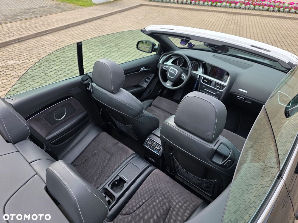 Audi A5 Cabrio 3.0 TDI DPF quattro S tronic - 24