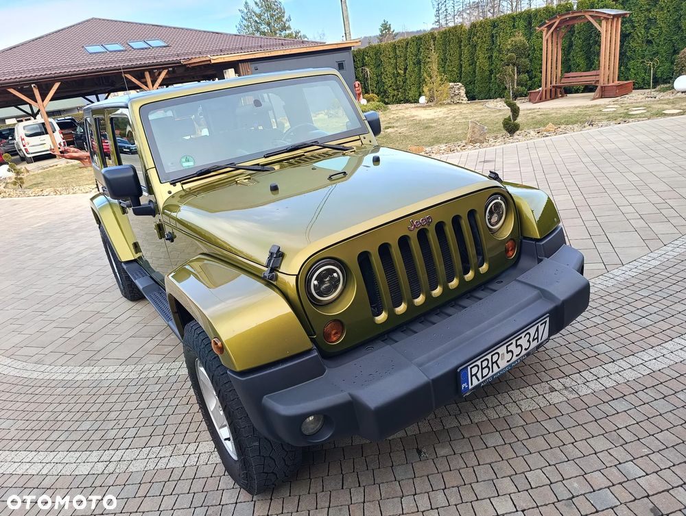 Jeep Wrangler Unlimited 3.8 Automatik Sahara - 22
