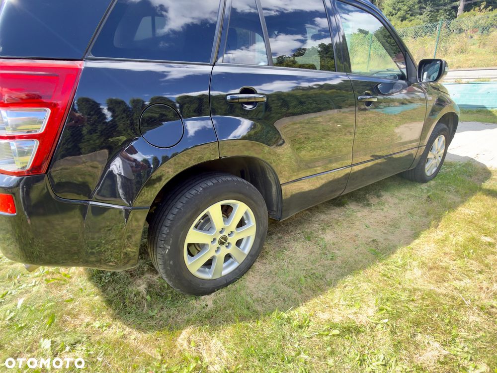 Suzuki Grand Vitara 1.9 DDiS De Luxe - 27