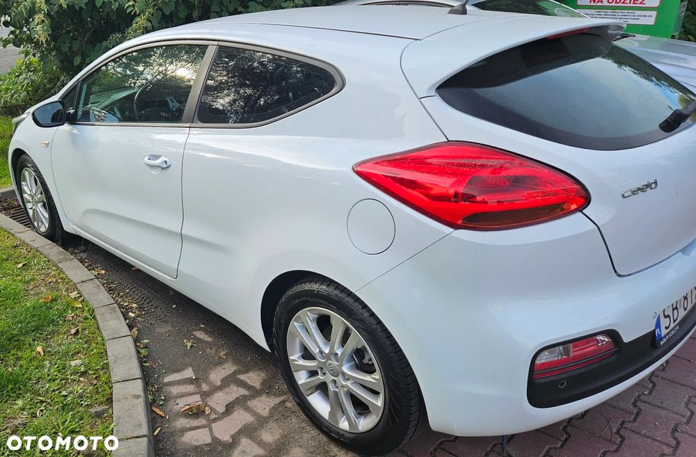 Kia Ceed - 3