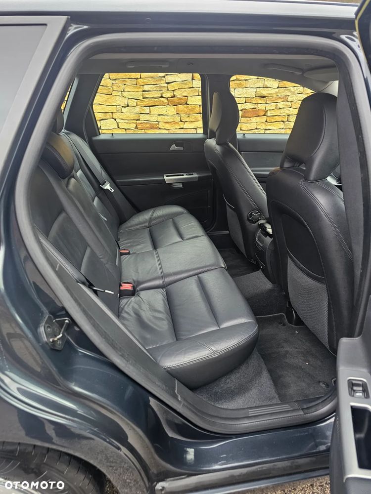 Volvo V50 1.6D Momentum - 19