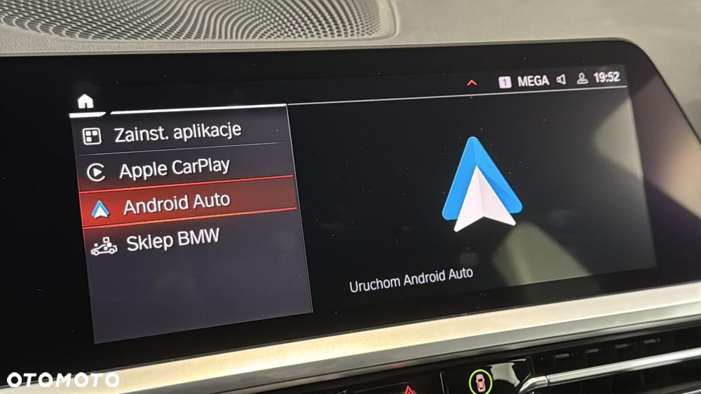 BMW Seria 3 330i M Sport sport - 24