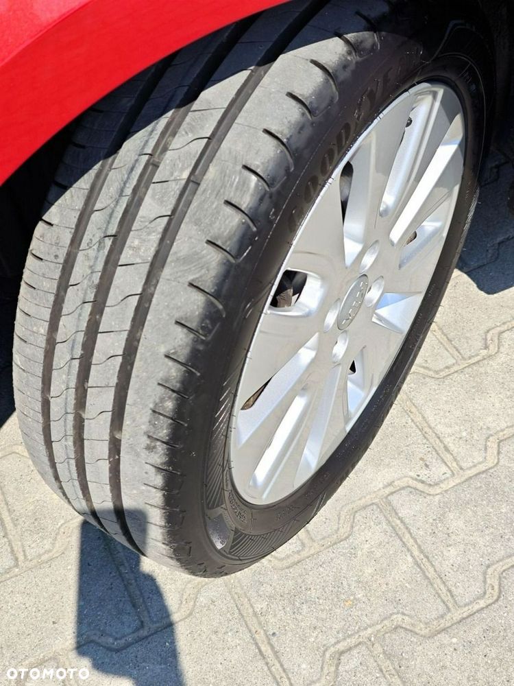 Kia Rio - 22