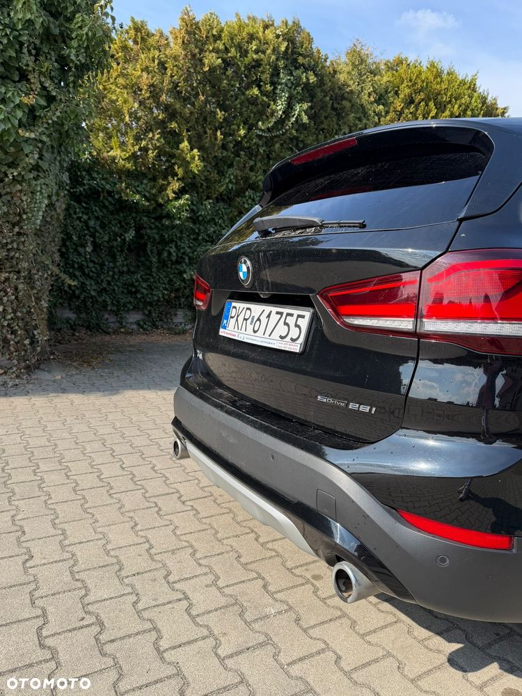 BMW X1 xDrive28i - 16
