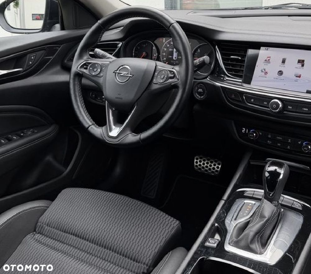 Opel Insignia 1.6 Exclusive - 9