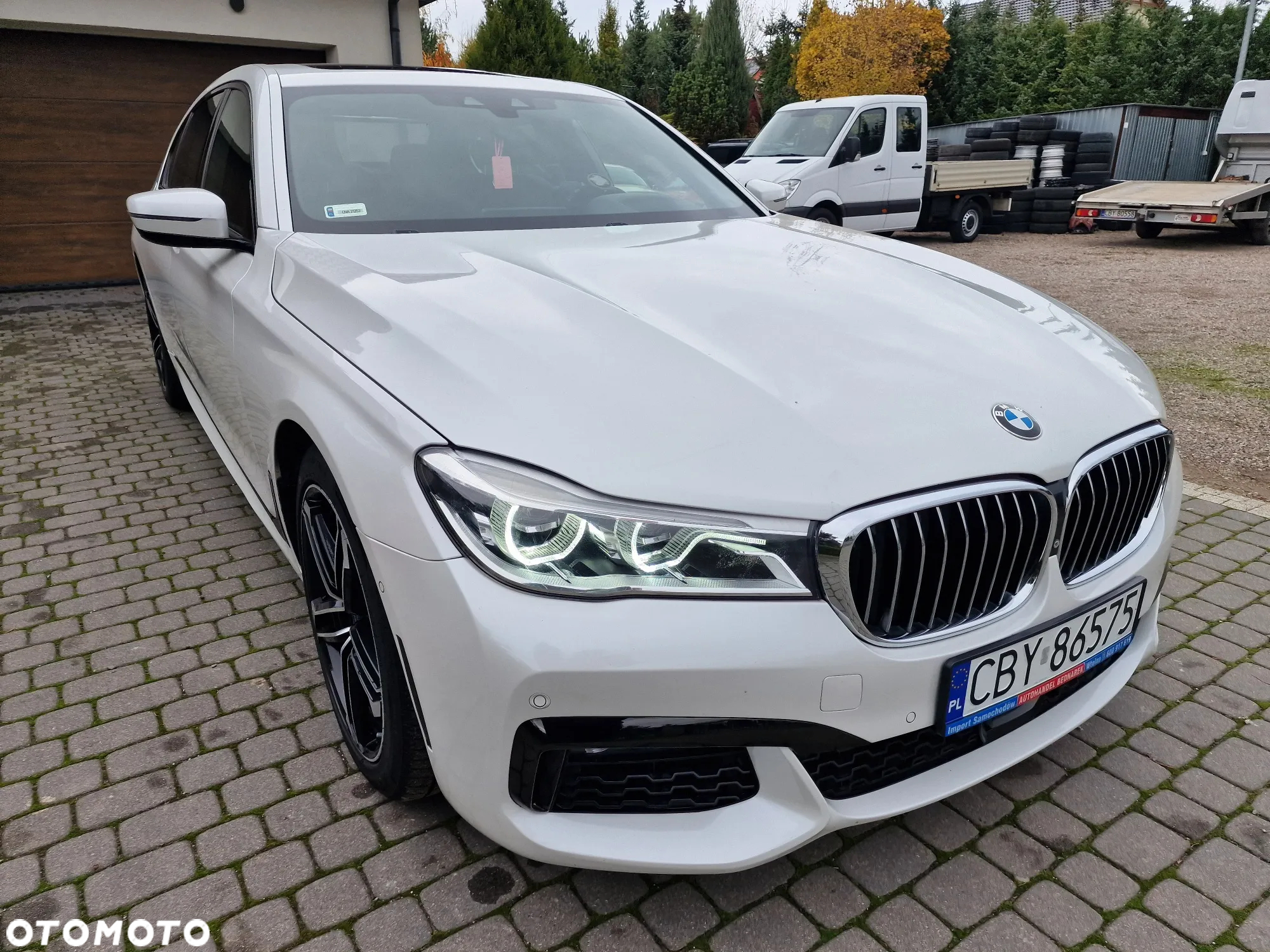 BMW Seria 7 750Li xDrive - 12