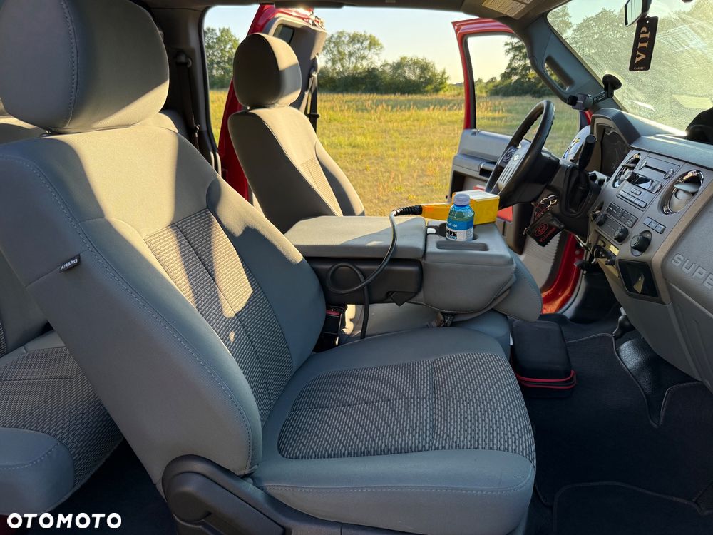 Ford F550 - 20