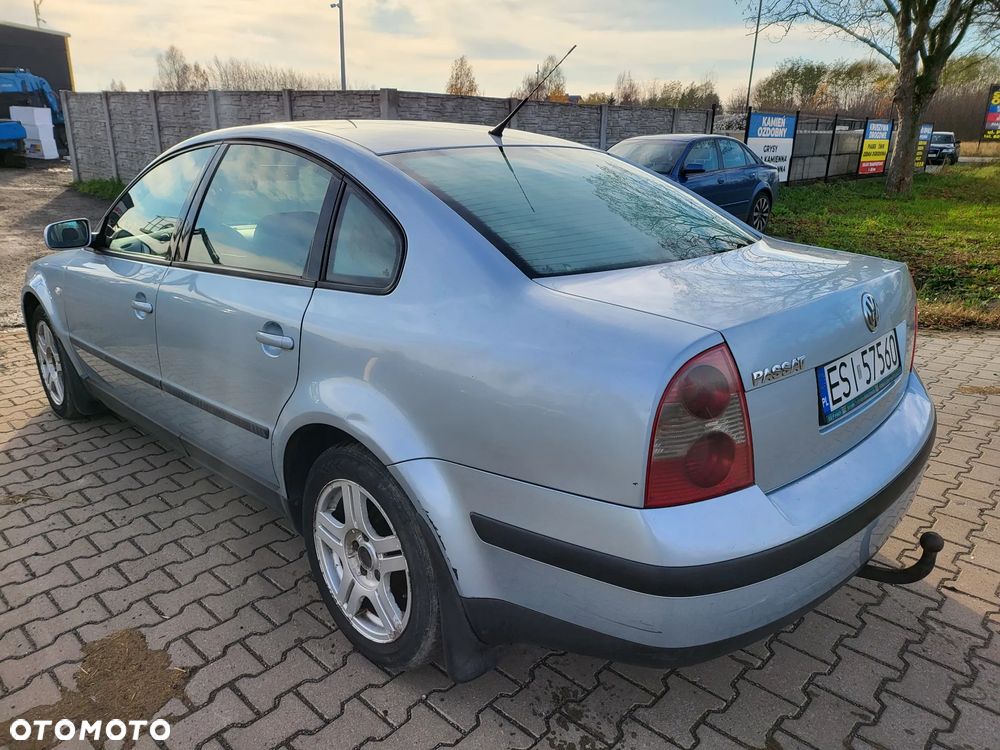 Volkswagen Passat 2.0 Comfortline - 15