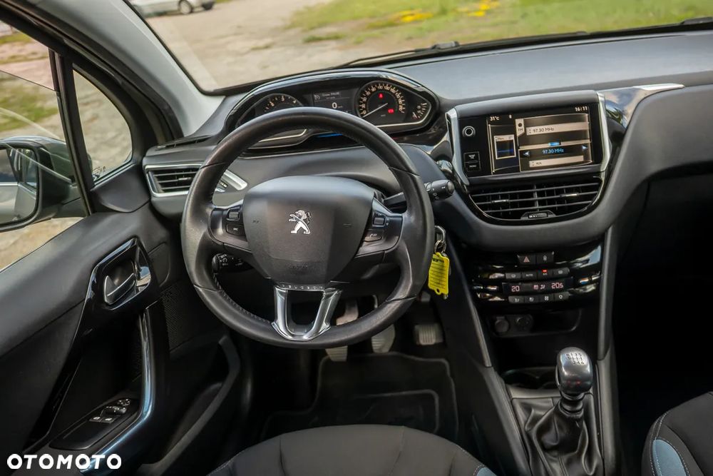 Peugeot 208 e-HDi 115 Stop&Start Allure - 31