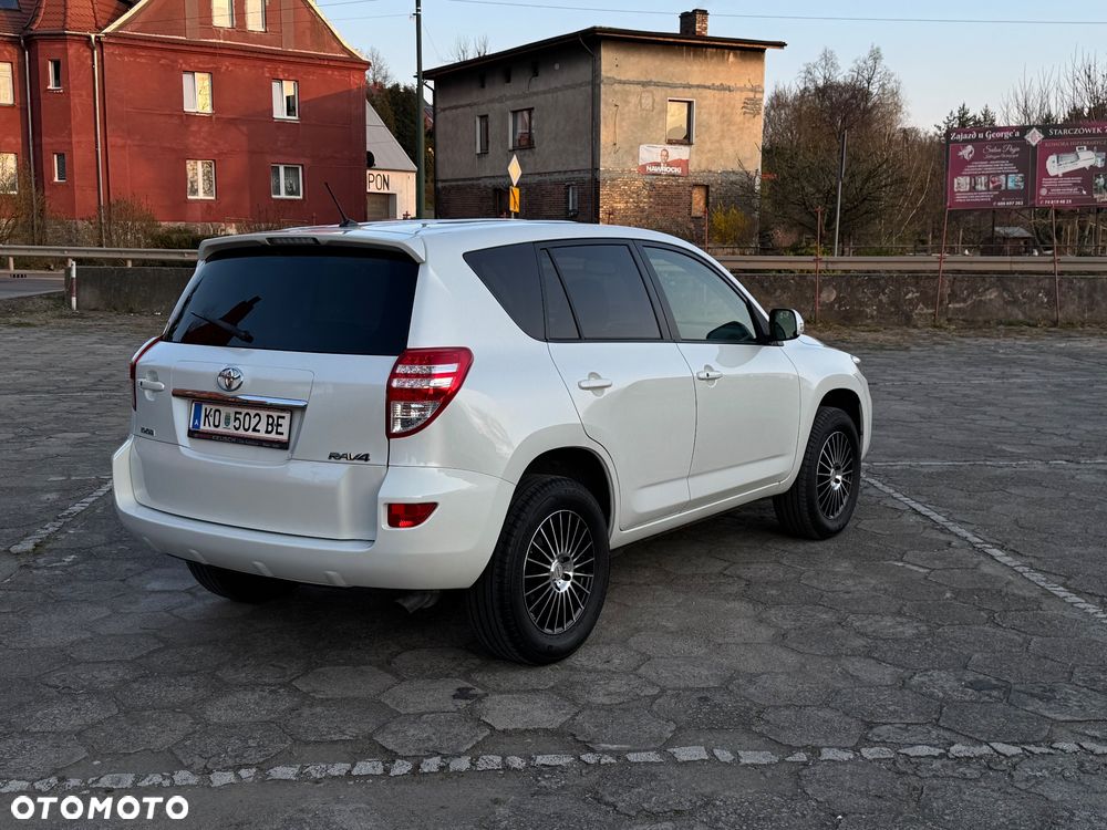 Toyota RAV4 2.2 D-4D 4x2 Life - 5