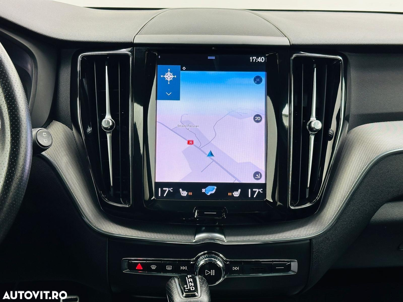 Volvo XC 60 - 35