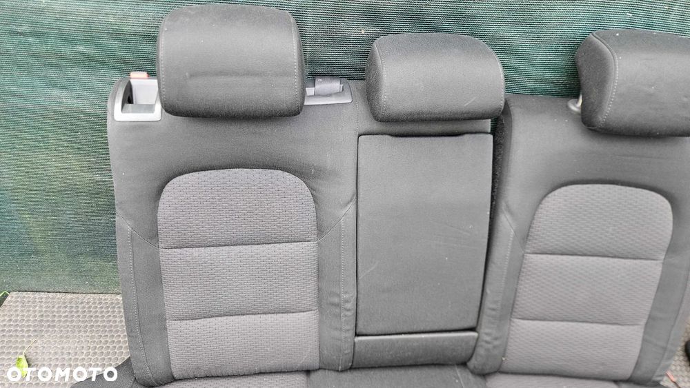 Kanapa Siedzisko Oparcie Welur Podłokietnik Uchwyt Napoje Cupholder Grzane Podgrzewane Skoda Superb II 2 - 9