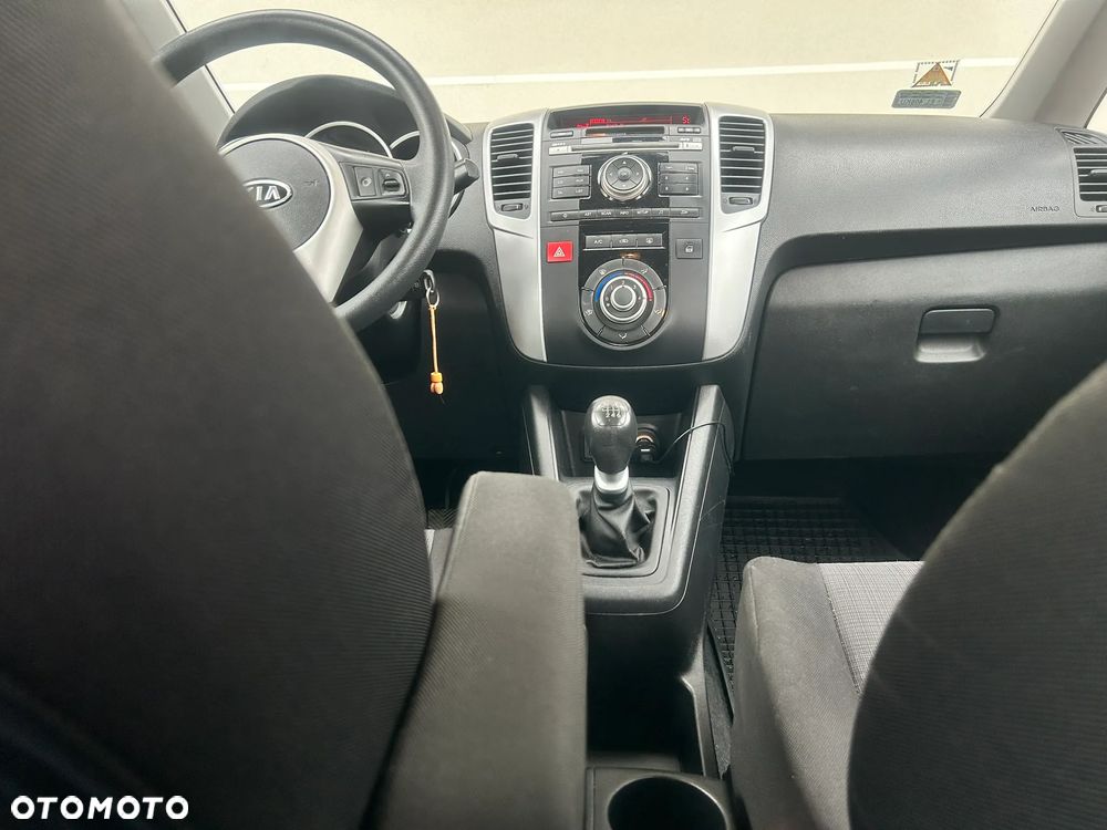 Kia Venga 1.4 CRDi M - 5