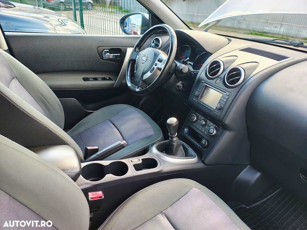 Nissan Qashqai 1.5 DCI N-Connecta - 5