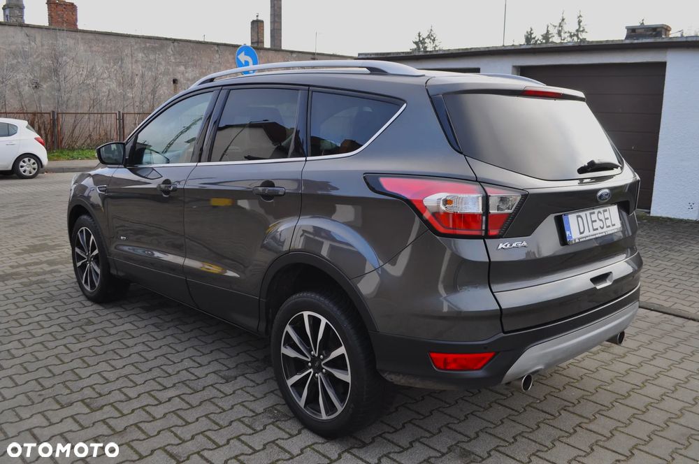 Ford Kuga 2.0 TDCi 4x4 Titanium - 7