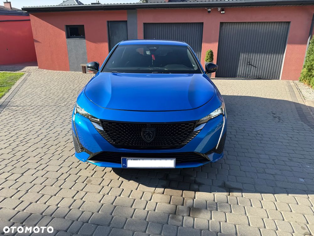 Peugeot 308 Plug-In Hybrid 225 e-EAT8 GT - 2