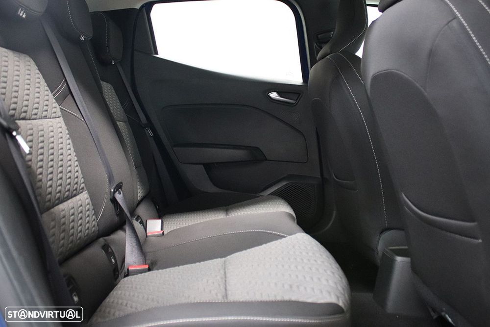 Renault Clio 1.0 TCe Evolution - 23