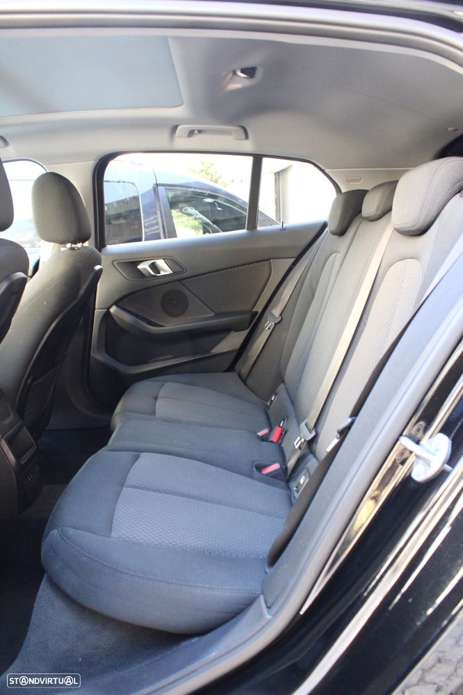 BMW 116 d Aut. Sport Line - 26
