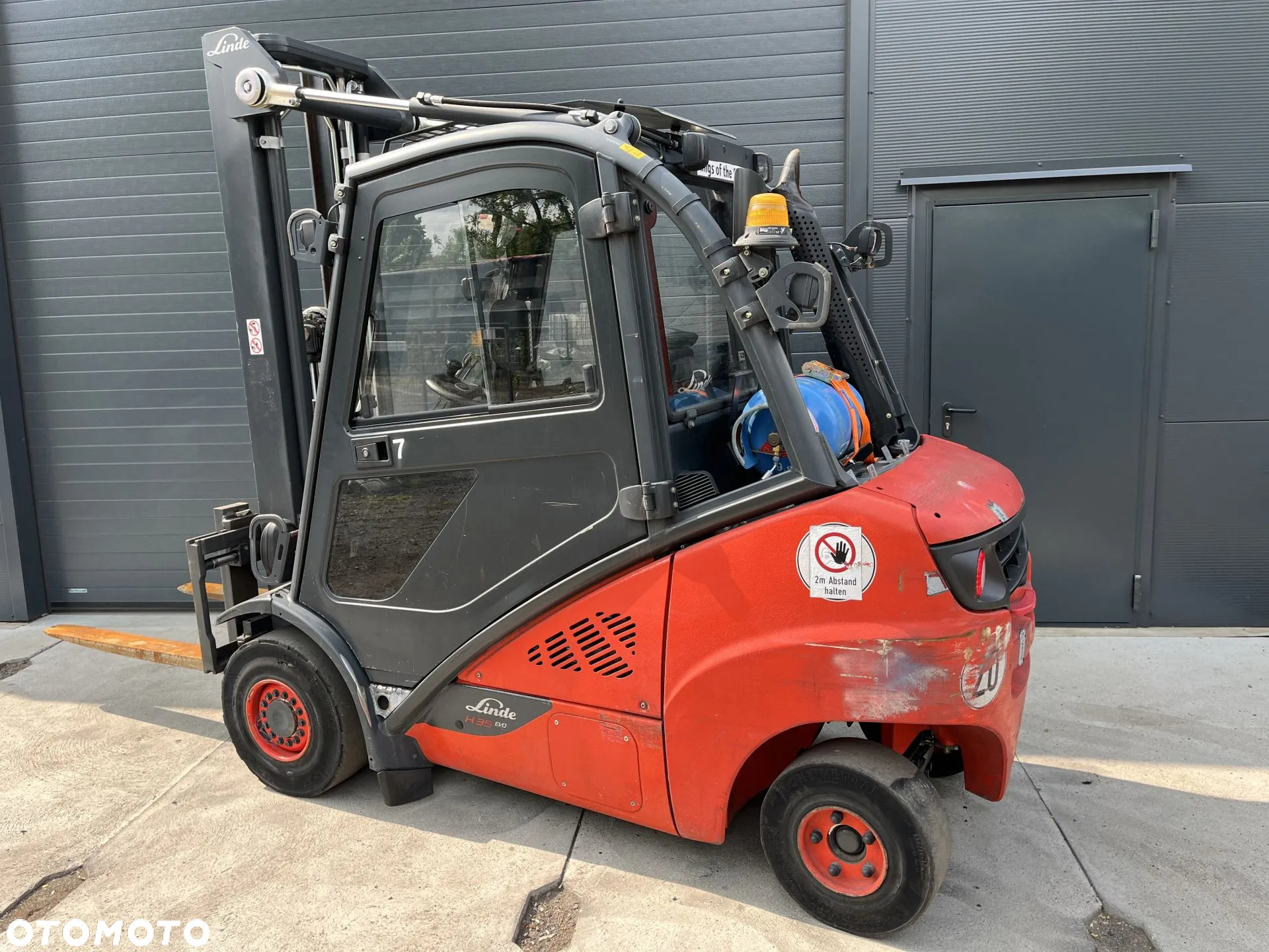 Linde H35-T Gaz LPG TRIPLEX kabina przesuw boczny  oświetlenie drogowe - 16
