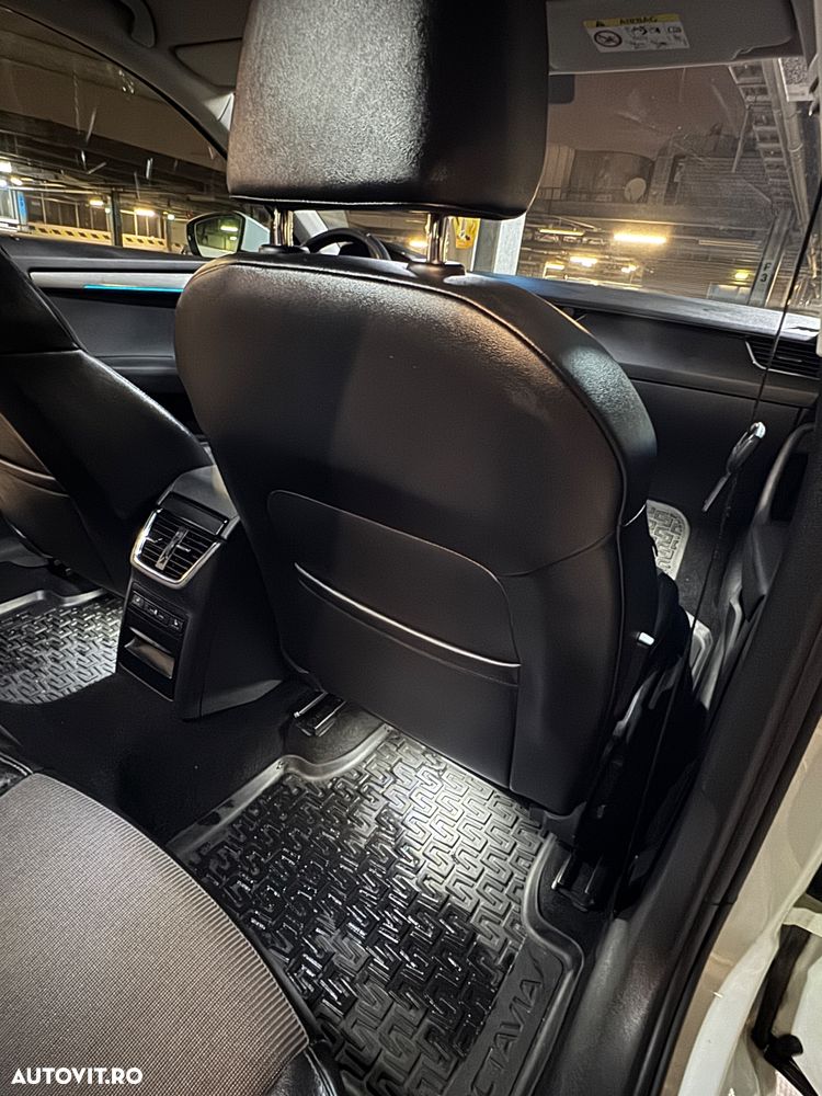 Skoda Octavia 2.0 TDI Style - 16