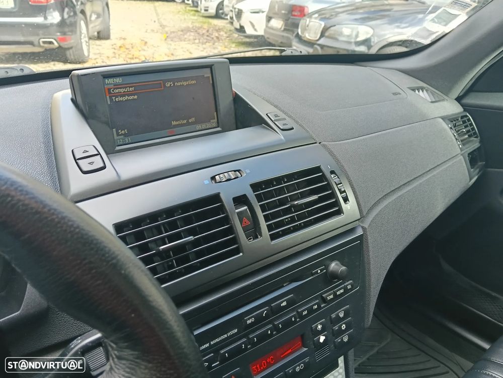 BMW X3 2.0 d LifeStyle - 26