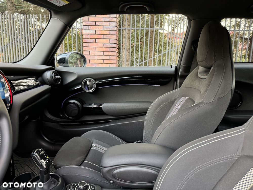 MINI Cooper John Works Trim - 19