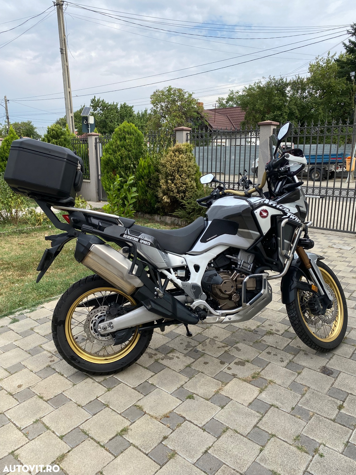 Honda Africa Twin - 5