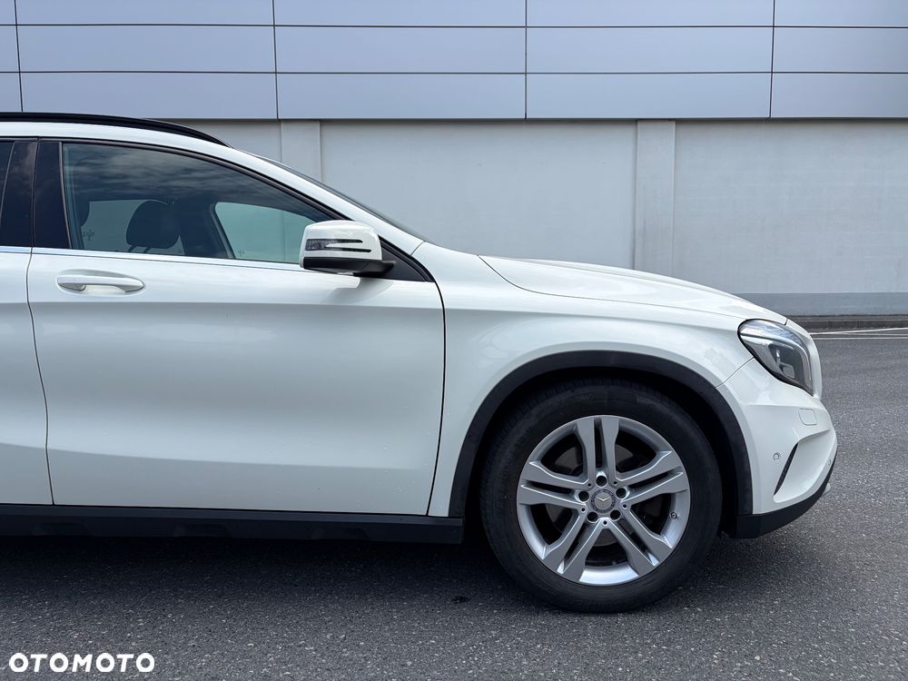 Mercedes-Benz GLA 250 4-Matic - 3