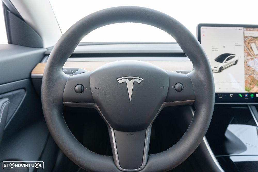 Tesla Model 3 Standard Range Plus RWD - 21