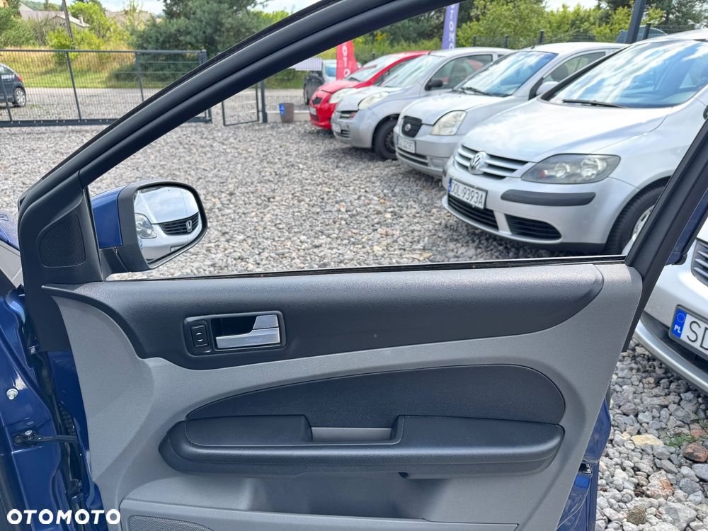 Ford Focus 1.8 TDCi Ghia - 15