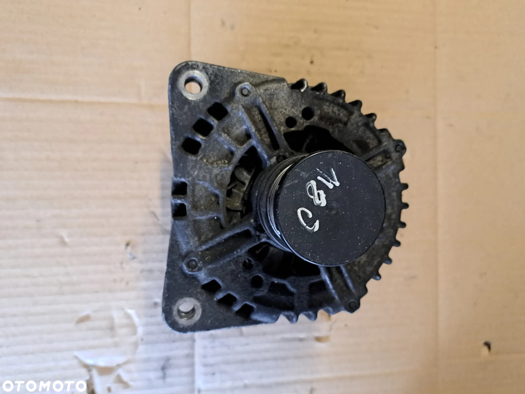 Volkswagen Transporter t5 Alternator 2.0 tdi 03G903023F - 3