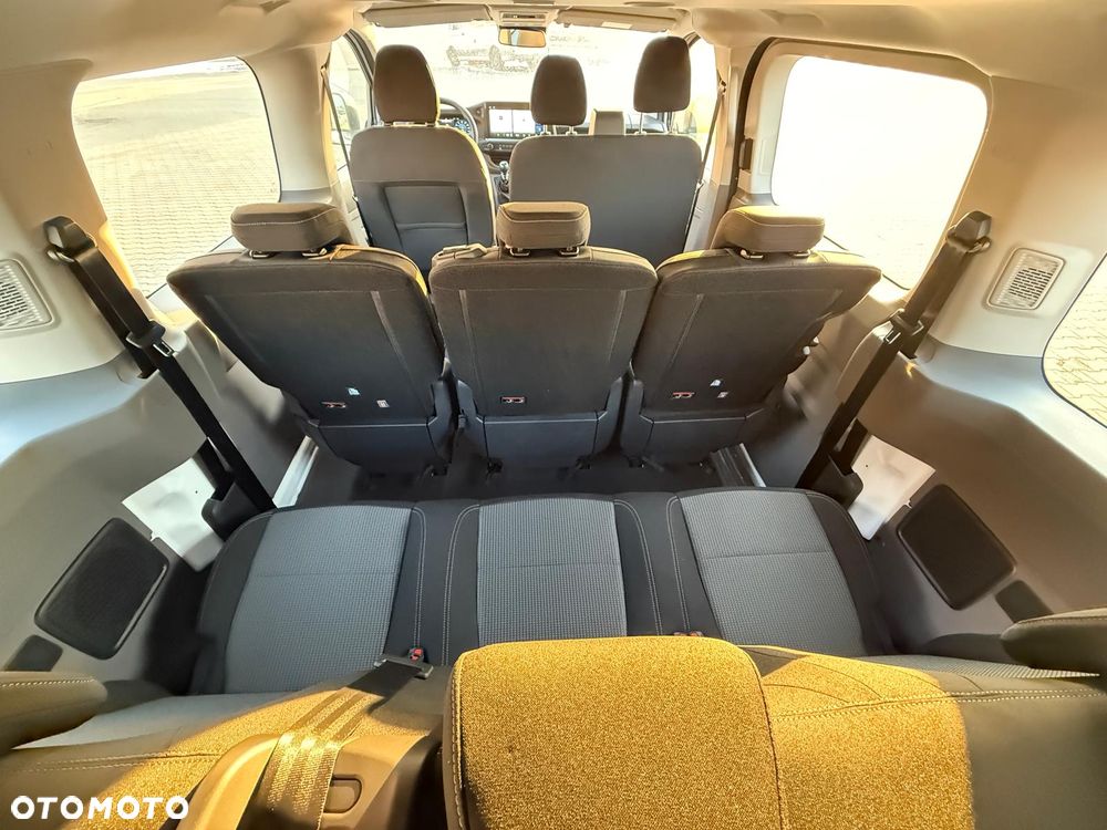 Volkswagen Transporter Kombi L2H1 - 38