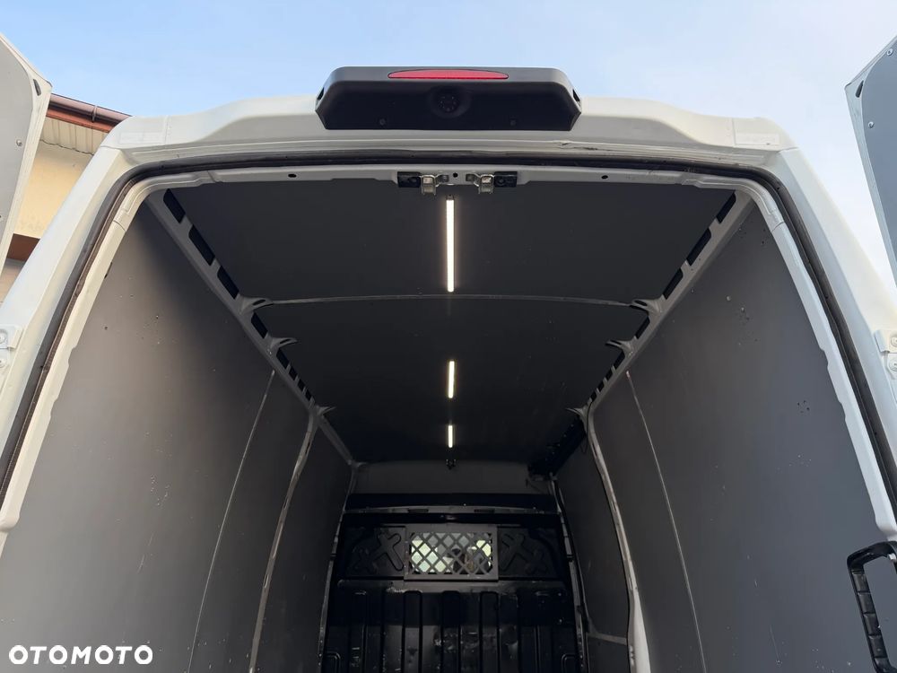 Iveco Daily L3H2 HI-MATIC - 14