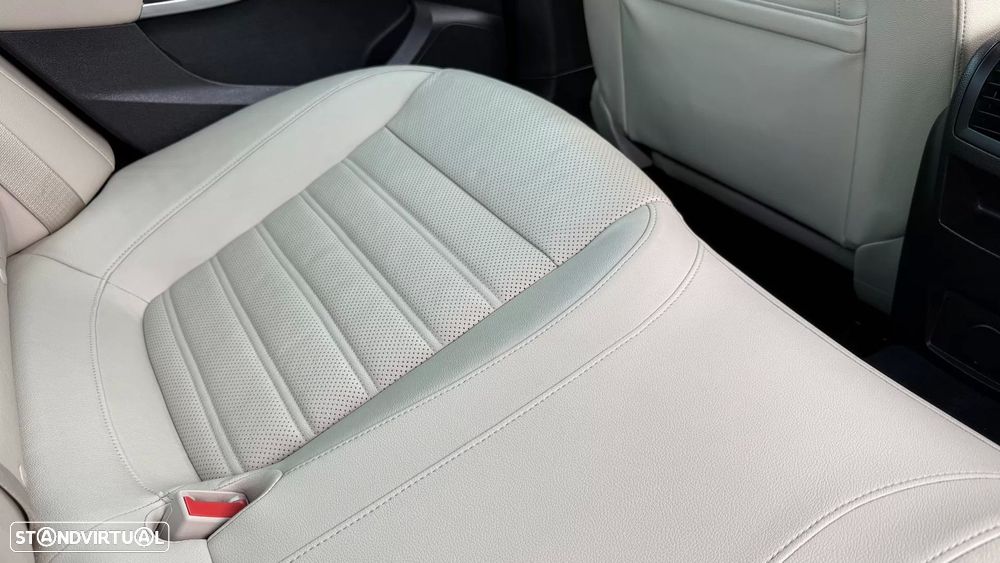 Opel Insignia 2.0 CDTI executive S/S - 57