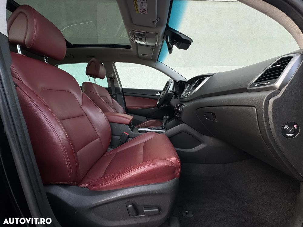 Hyundai Tucson 2.0 CRDI 4WD 6AT Luxury+ - 16