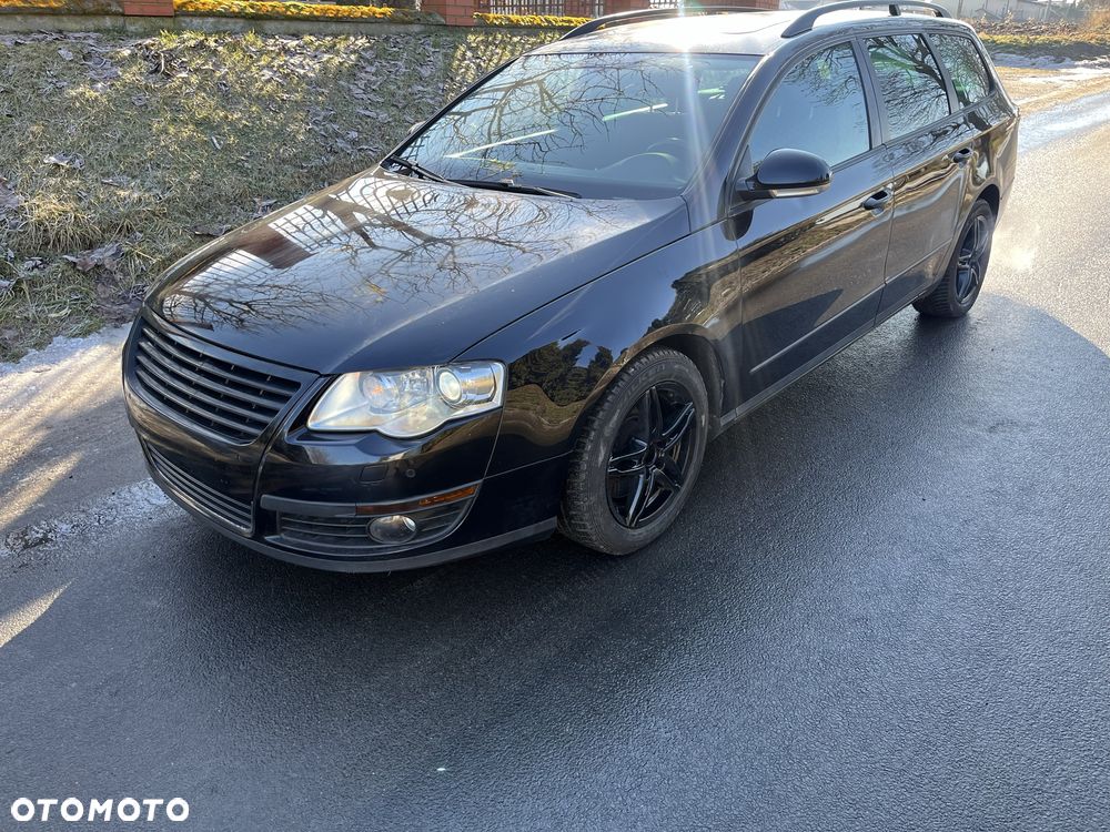 Volkswagen Passat - 2