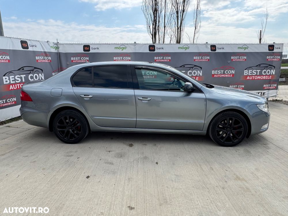 Skoda Superb 2.0 TDI Elegance - 17