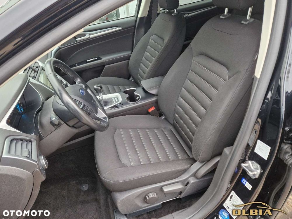 Ford Mondeo - 25