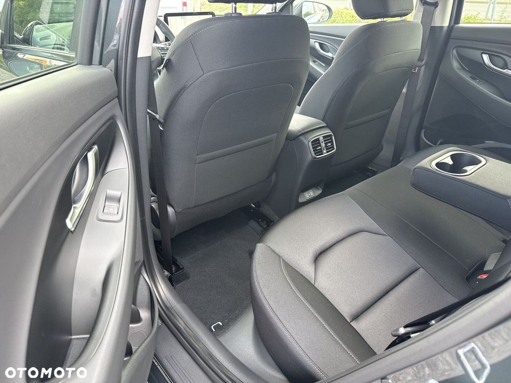 Hyundai i30 1.6 T-GDI Smart DCT - 23
