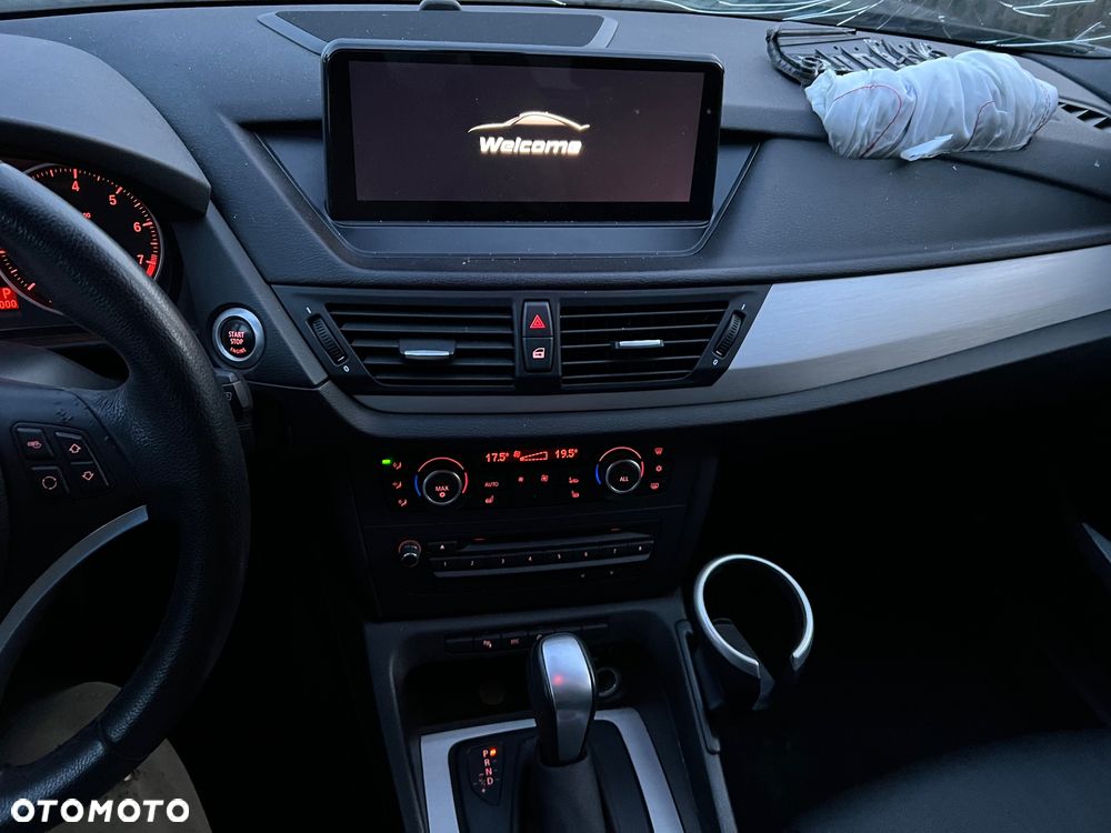 BMW X1 xDrive28i - 24