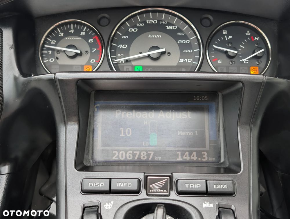 Honda GL - 8