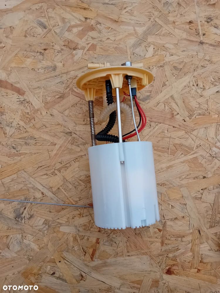 Movano Master III 19- lift pompa paliwa wstępnego 6 pin - 2