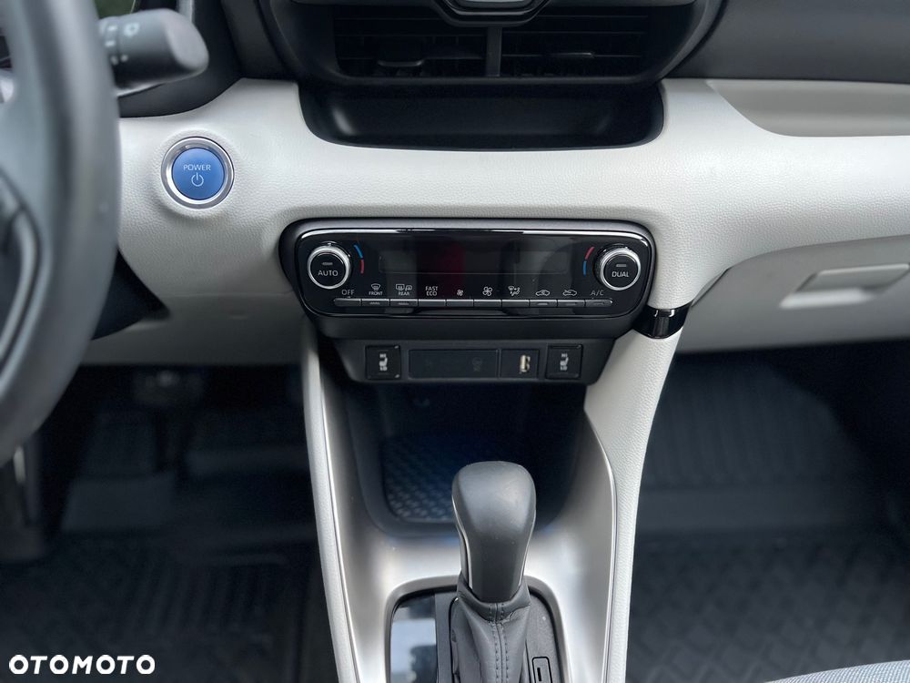 Toyota Yaris Hybrid 1.5 Active - 17