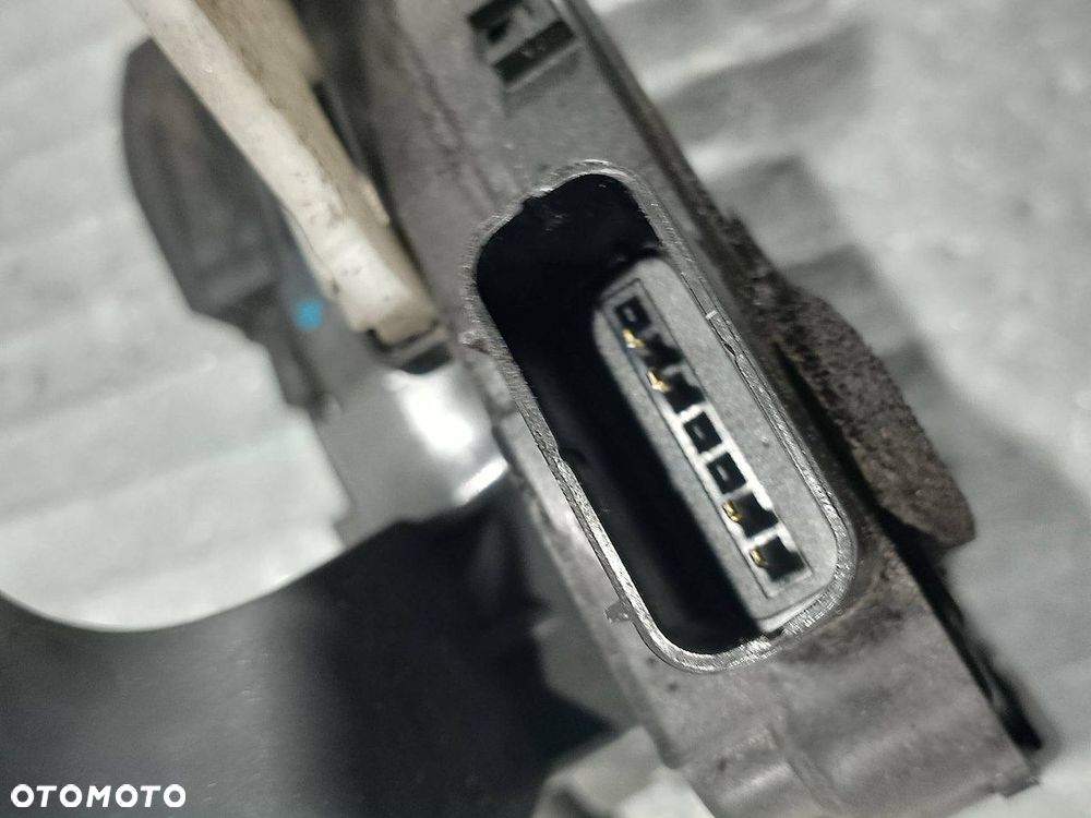 ZAMEK DRZWI LEWY TYŁ HYUNDAI SONATA 81410-3S000 - 3