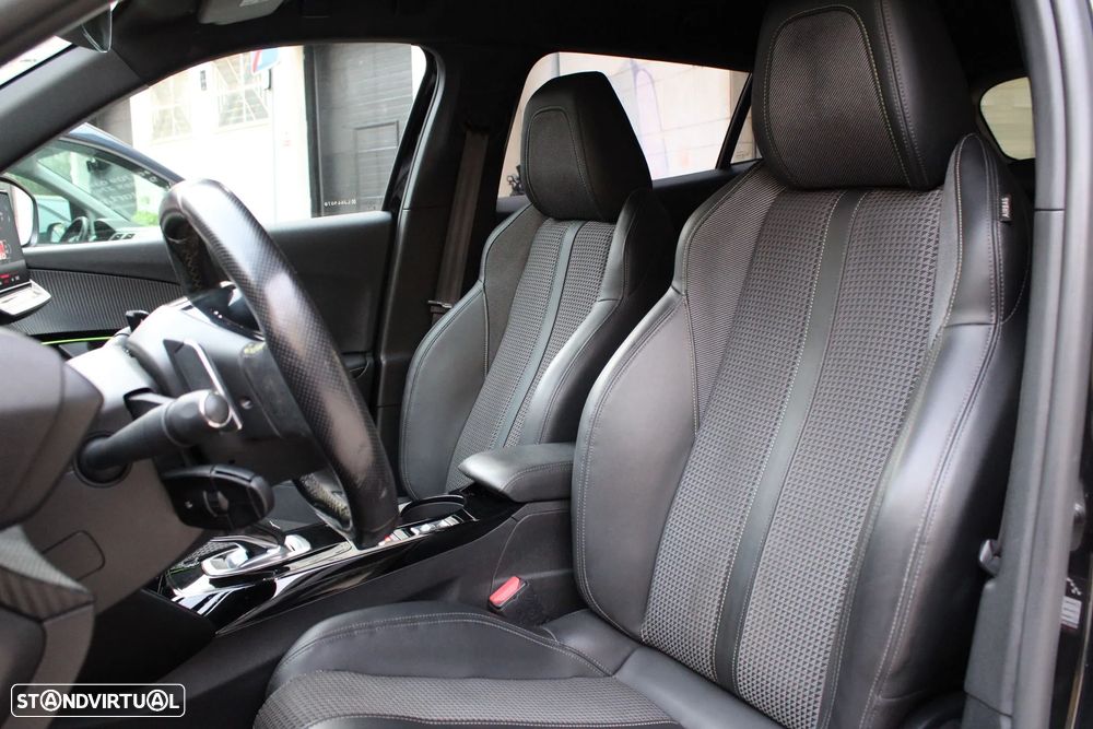 peugeot 2008 ver-1-5-bluehdi-allure-pack-eat8 - 28