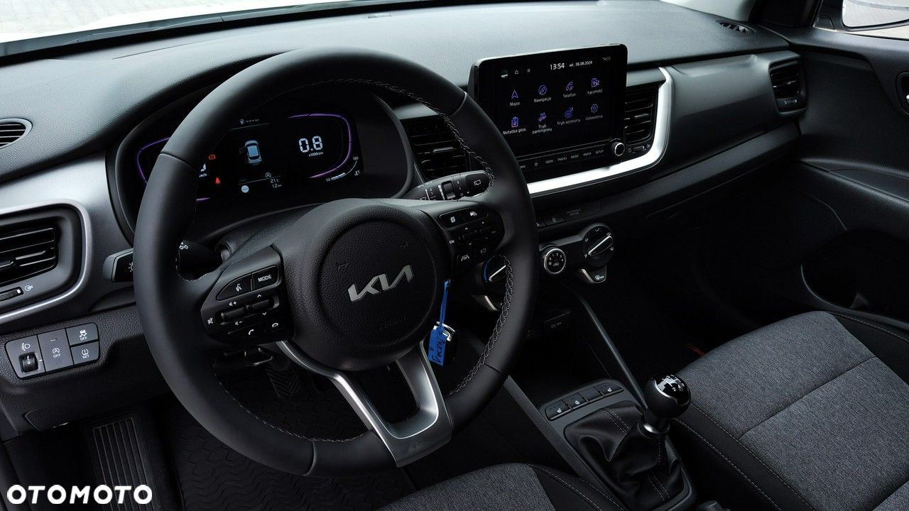 Kia Stonic - 11