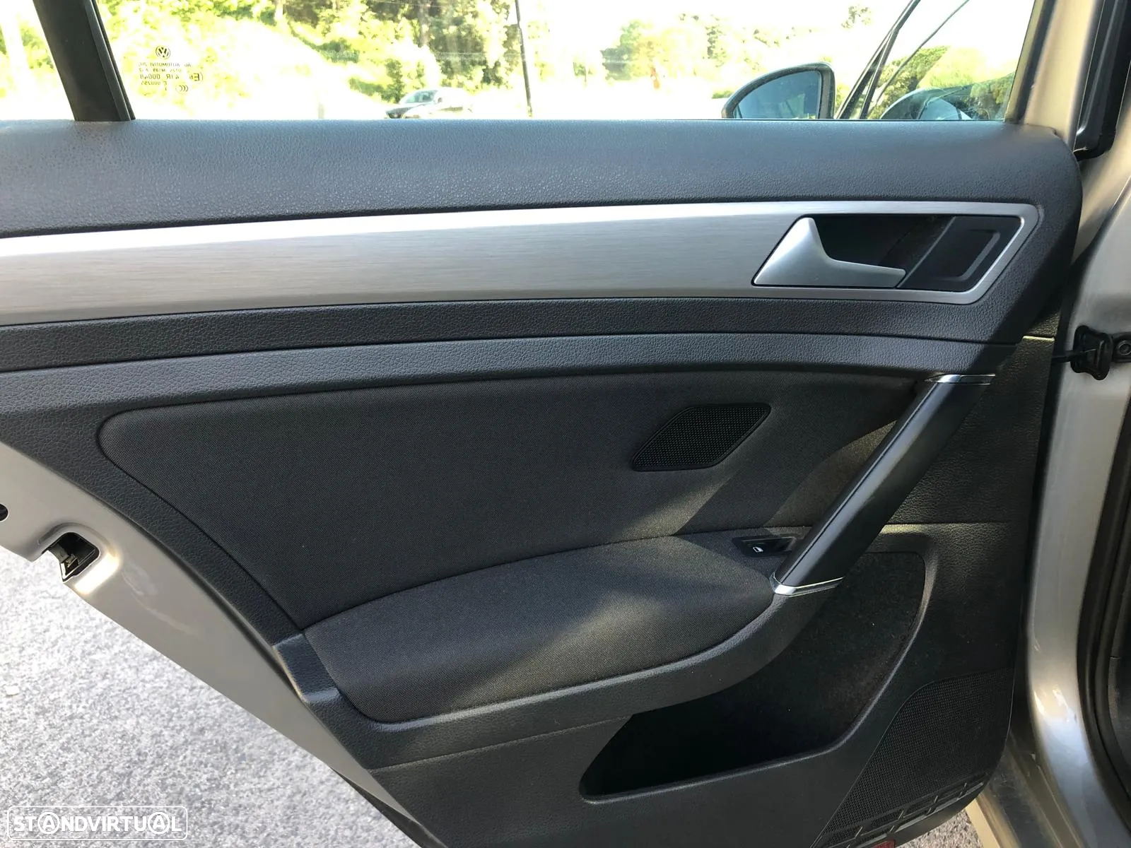 VW Golf Variant 1.6 TDi Confortline - 22