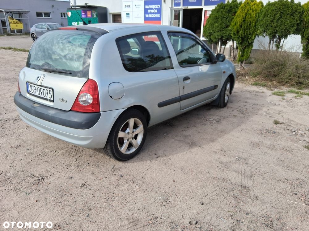 Renault Clio - 3